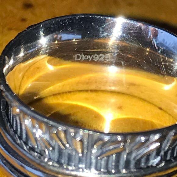 Sterling Silver Band Ring Size 6 - Picture 6 of 8